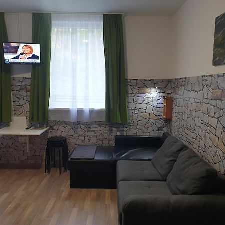 Bed and Breakfast Kid Familia Panzio Balatonszarszo Exterior foto