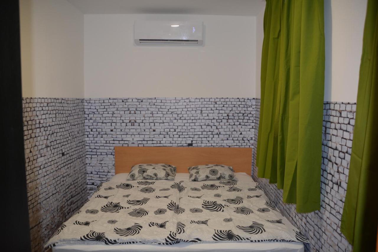 Bed and Breakfast Kid Familia Panzio Balatonszarszo Exterior foto