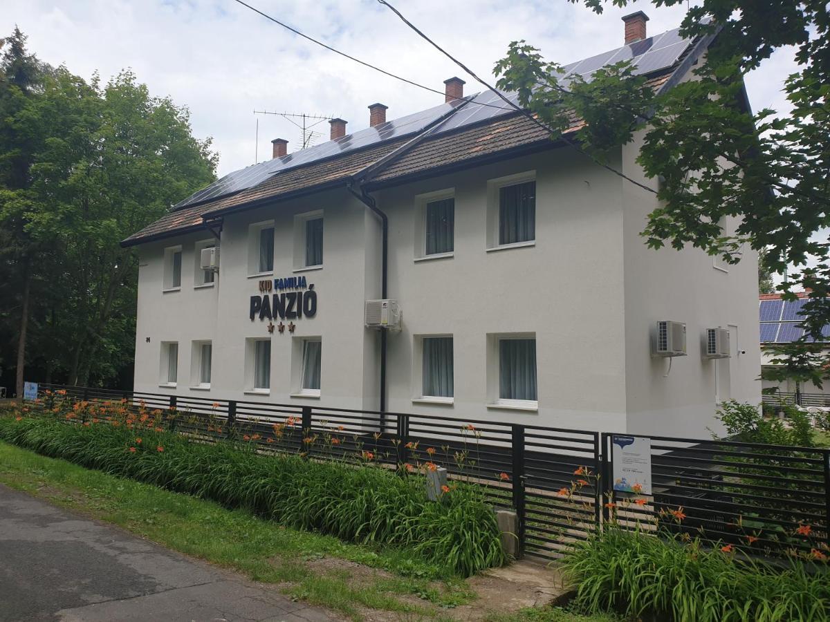 Bed and Breakfast Kid Familia Panzio Balatonszarszo Exterior foto